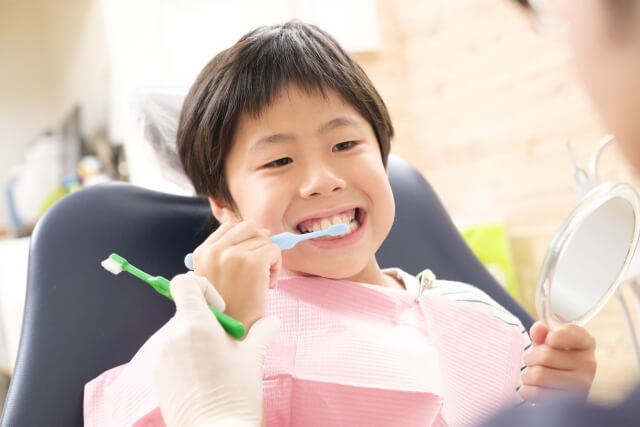 お子様が「しっかり歯医者に通える大人」になるために