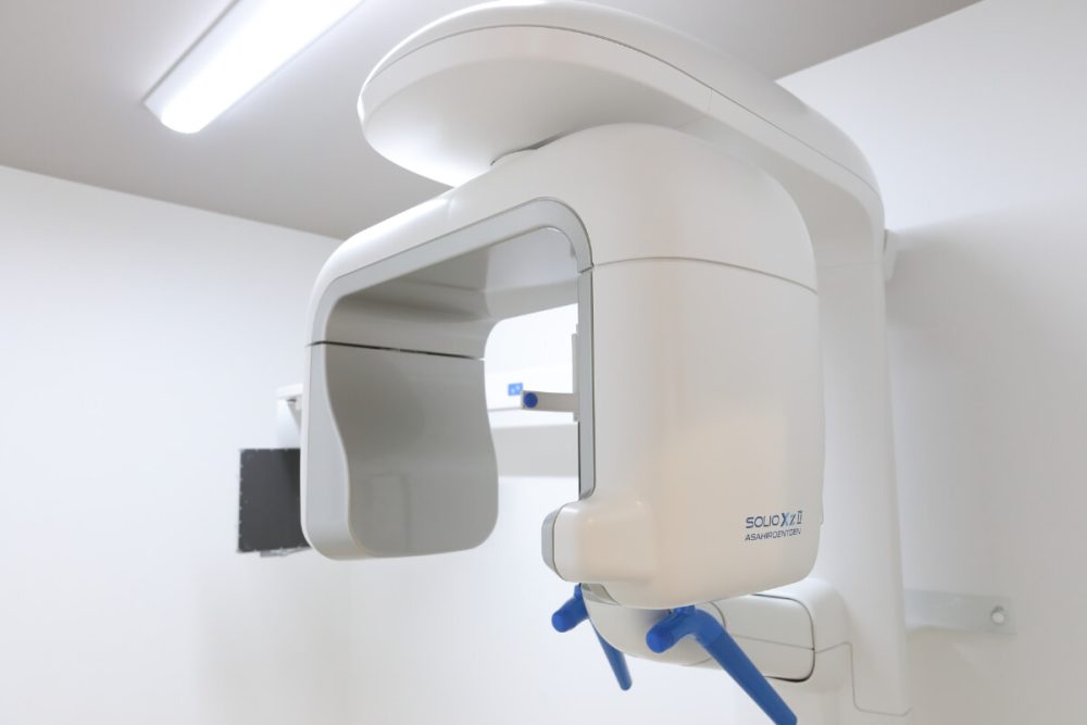歯科用CTで正確な診断とシミュレーションを実施